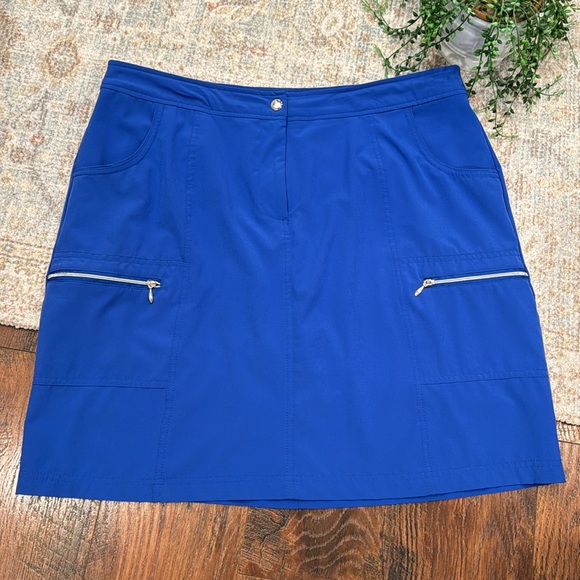 ZENERGY BY CHICO’S SKORT - Picture 5 of 11